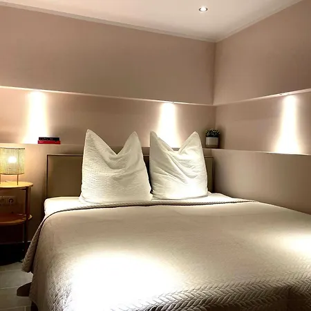 Lightplace - Boxspring - Parkplatz - Netflix